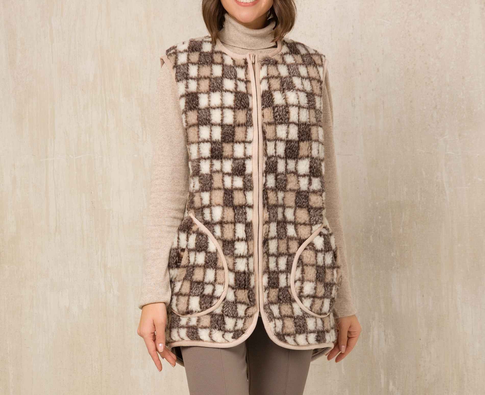 Жилет меховой Woolhouse Бари, шерсть 100%, для женщин и мужчин фото 1